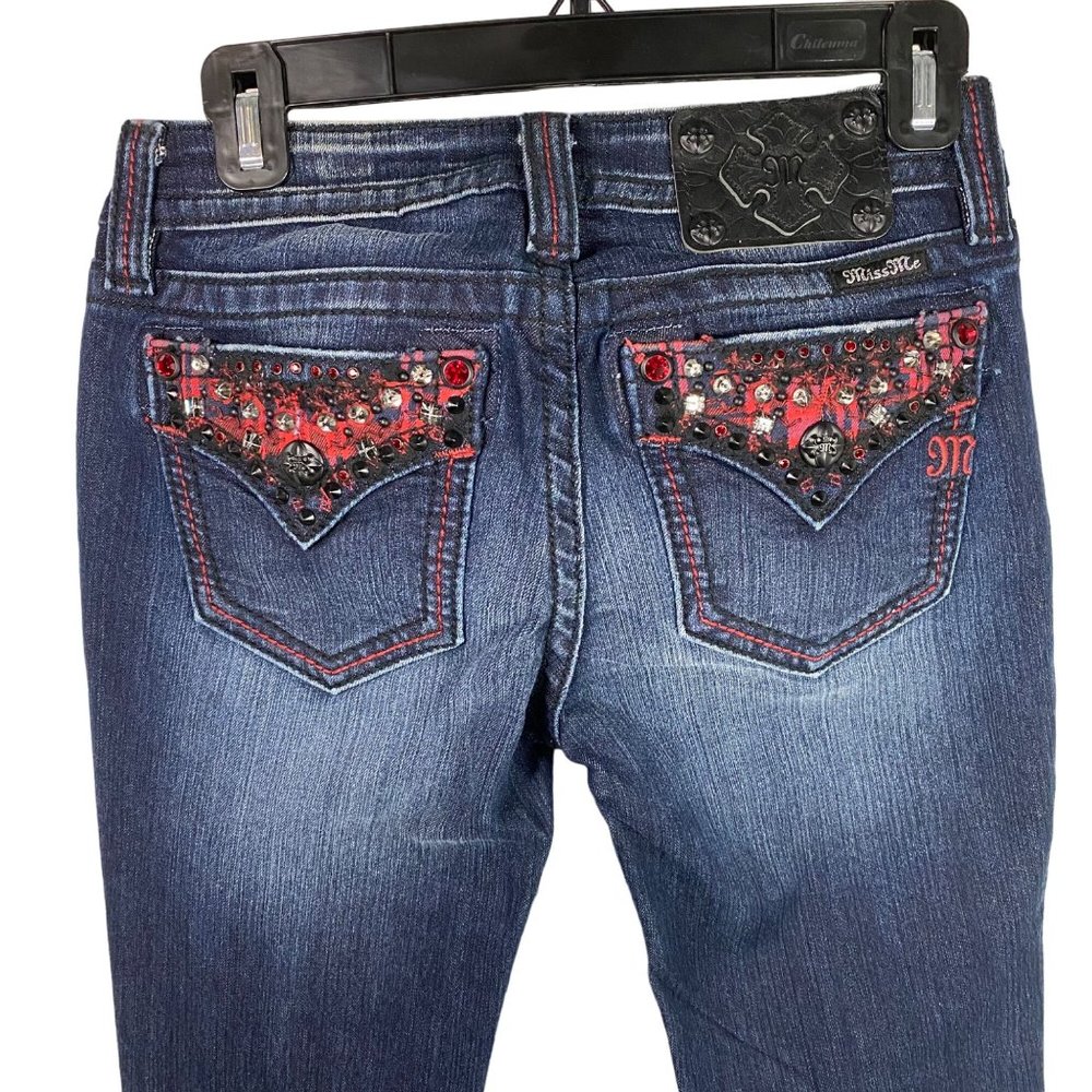 New Miss Me Jeans Women’s Size 26 Signature skinny cut Denim black & red Pockets